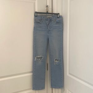 Levis wedge straight jeans 26